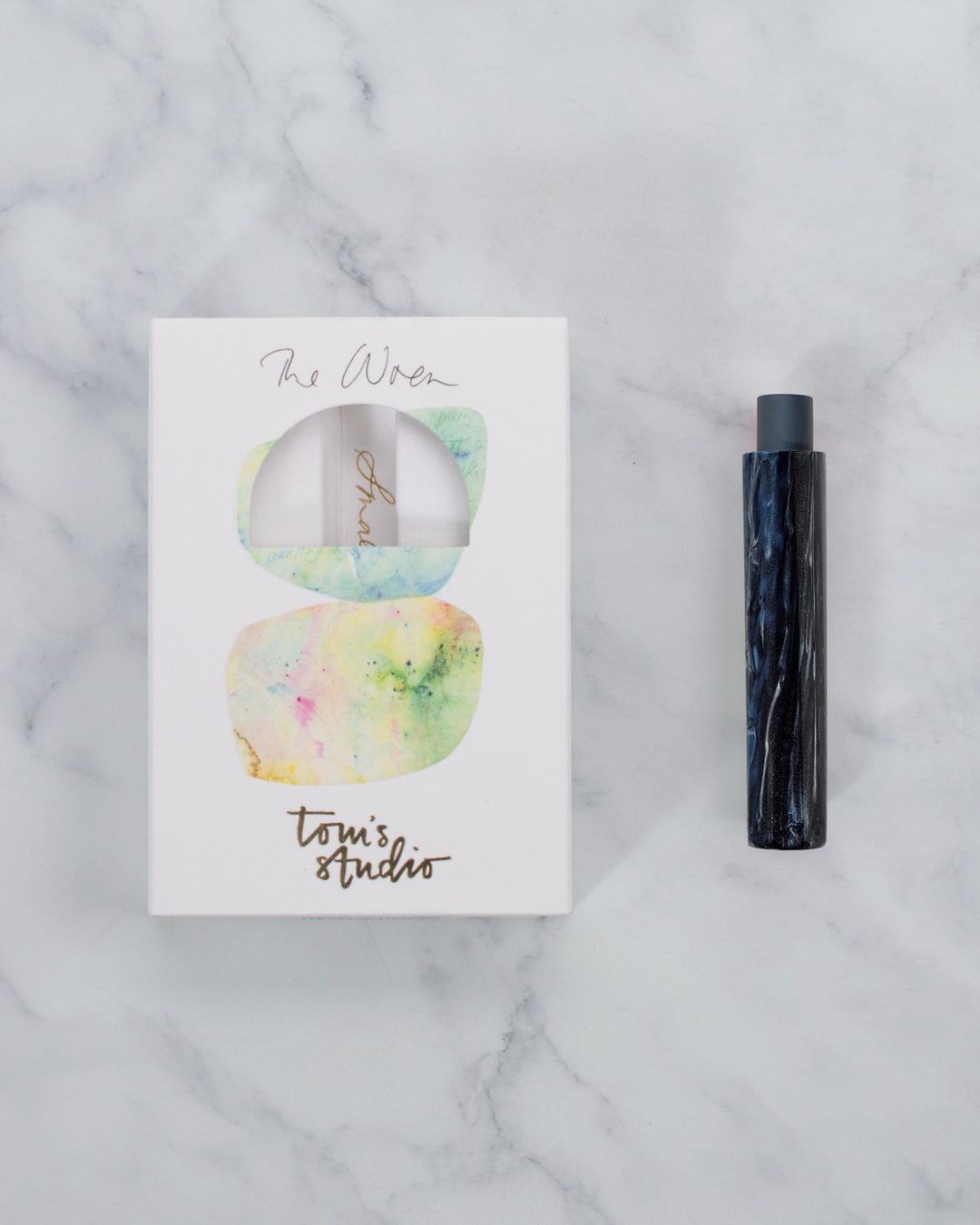 Each piece has a slightly unique finish, with subtle variations in tone that reflect its previous life. Designed for journaling, note-taking and sketching, it delivers a clean, consistent line while actively reducing plastic waste.