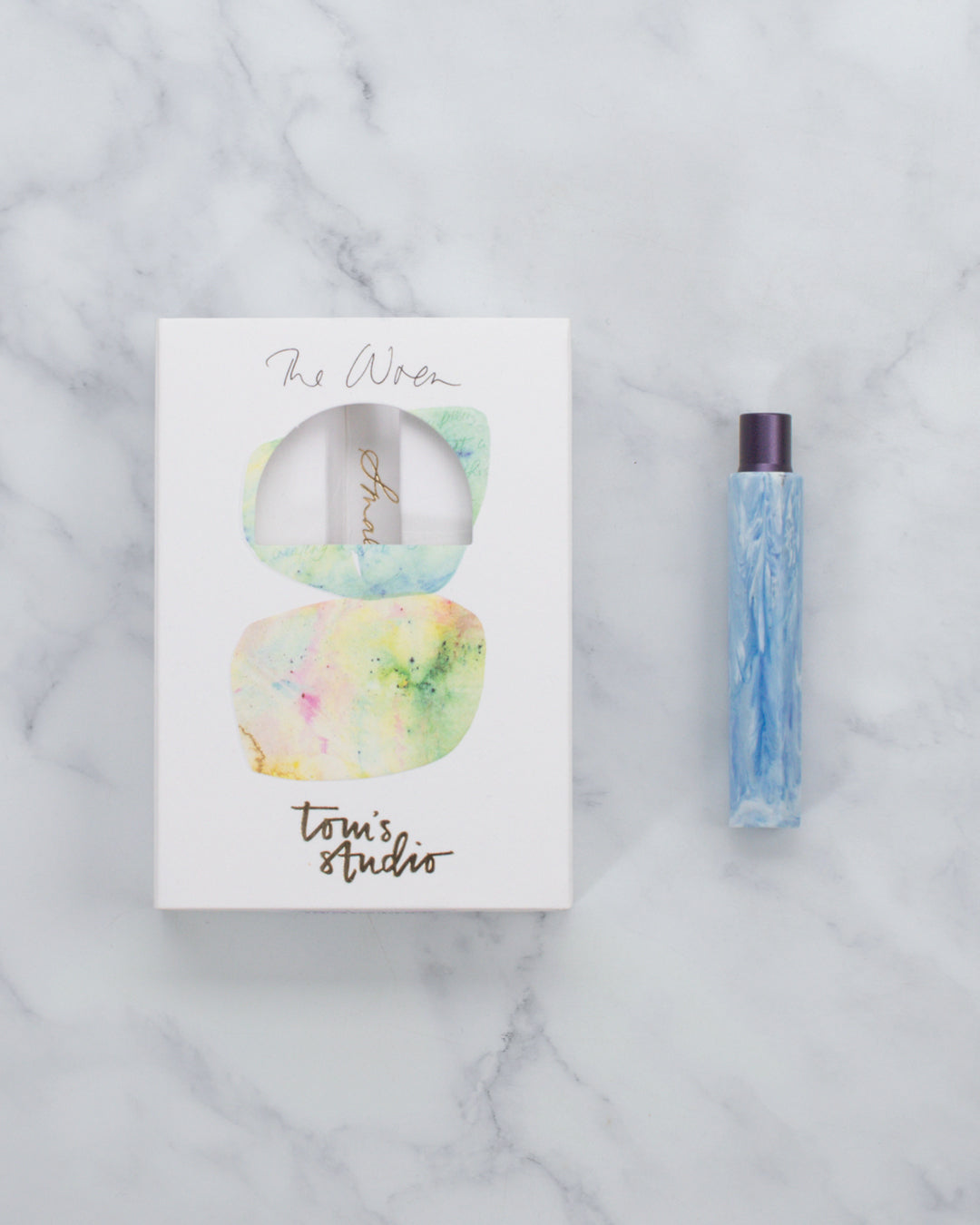 Each piece has a slightly unique finish, with subtle variations in tone that reflect its previous life. Designed for journaling, note-taking and sketching, it delivers a clean, consistent line while actively reducing plastic waste.