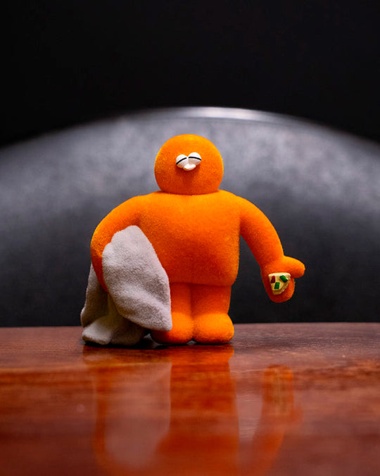 This first figure collection features four laid-back friends caught enjoying life’s quieter pleasures, from pizza in bed to simply taking it easy.