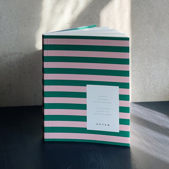 This pocket sized (approximately A5) Green and Rose  notebook has 160 pages of high-quality dotted paper leaving space for ideas, to do lists and notes on the go.  Whether you need a notebook for work, university, or personal use the Uma Notebook is the perfect choice for you.