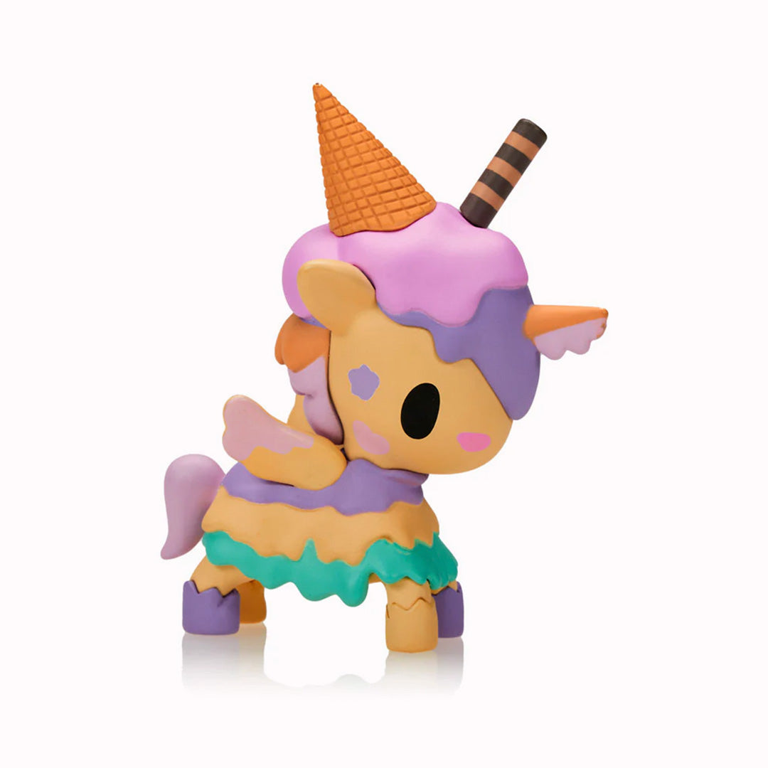 Discover the sweet charm of the Ice Cream Shop Unicorno collection, where nine adorable blind box figures celebrate the joy of frozen treats.