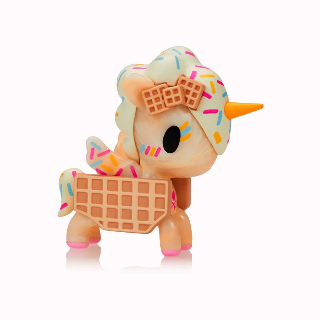 Discover the sweet charm of the Ice Cream Shop Unicorno collection, where nine adorable blind box figures celebrate the joy of frozen treats.