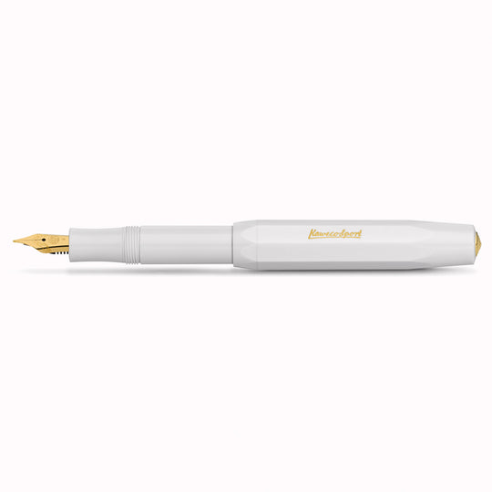 The Kaweco Classic Sport fountain pen was first produced in 1911 as a pocket fountain pen to be carried everywhere. Packaged in a cardboard gift carton.