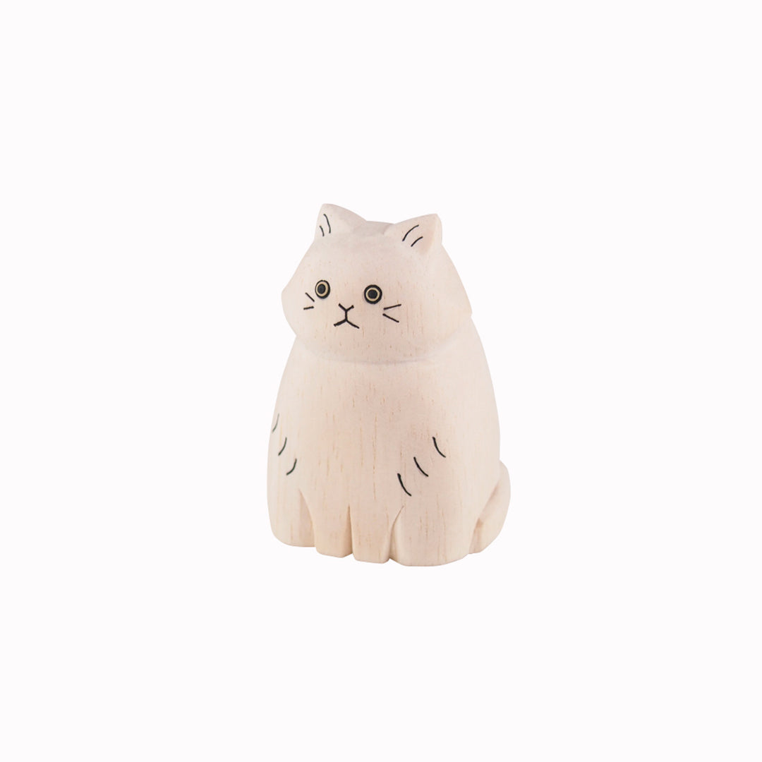 Decorative white wooden cat from the Pole Pole collection by Japanese brand T-Lab.&nbsp;