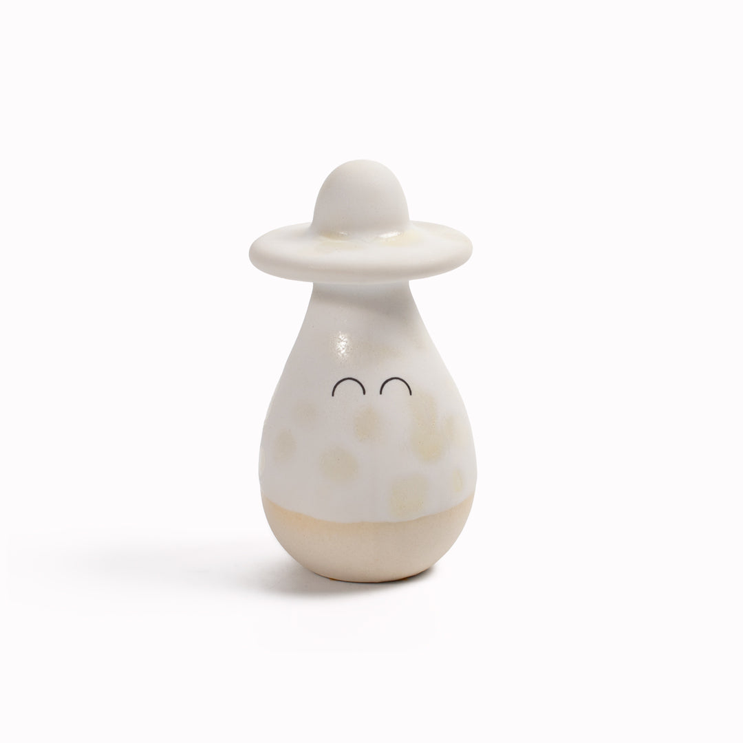 Familia | Ceramic Figurine | Washi