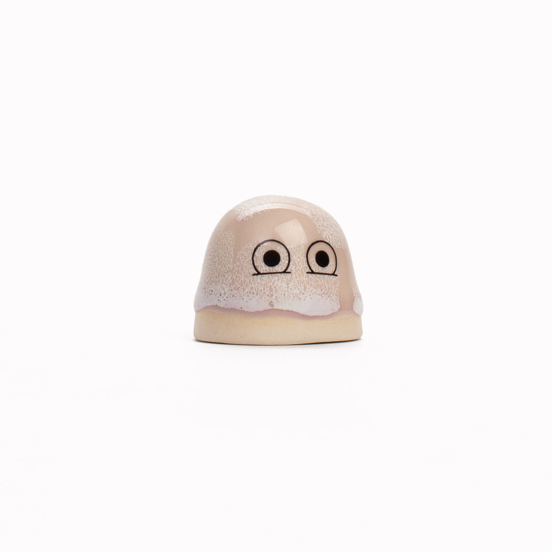 Familia Dot | Ceramic Figurine | Whites