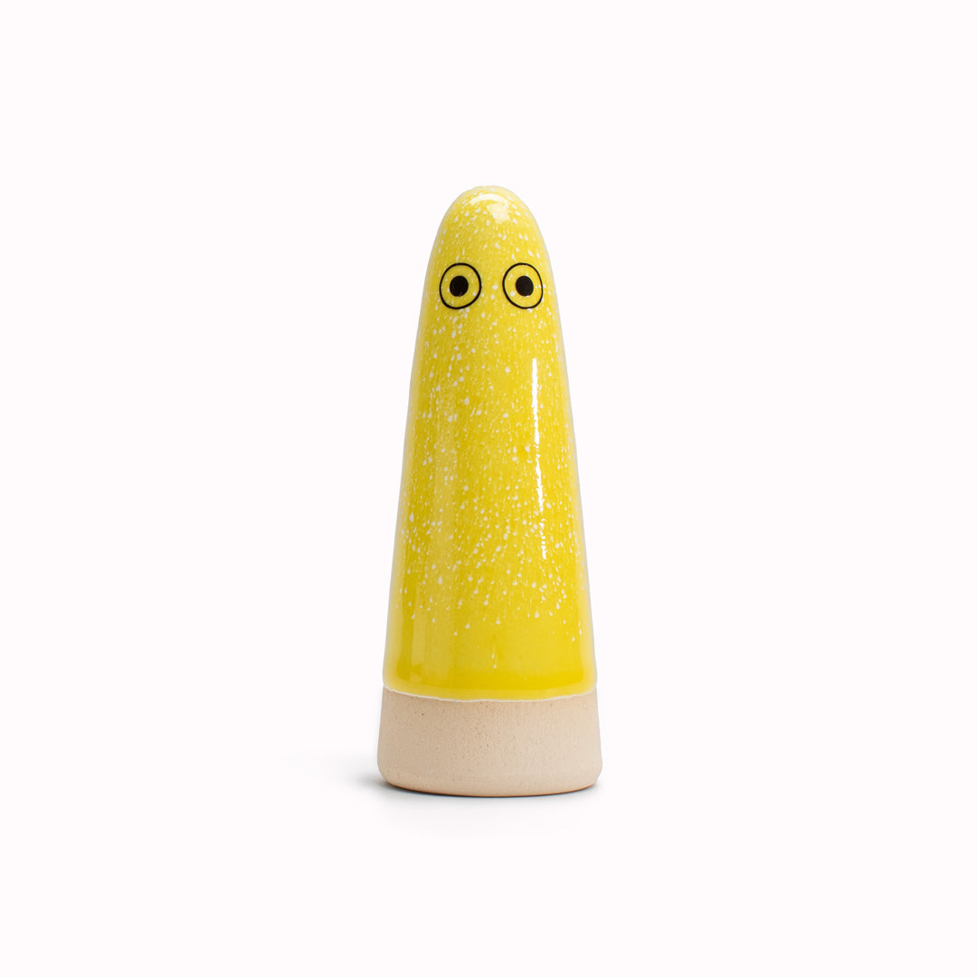 These yellow hued Ghosts provides a contemporary ornamental contrast colour and personality to your home decor and also doubles as a ring holder.