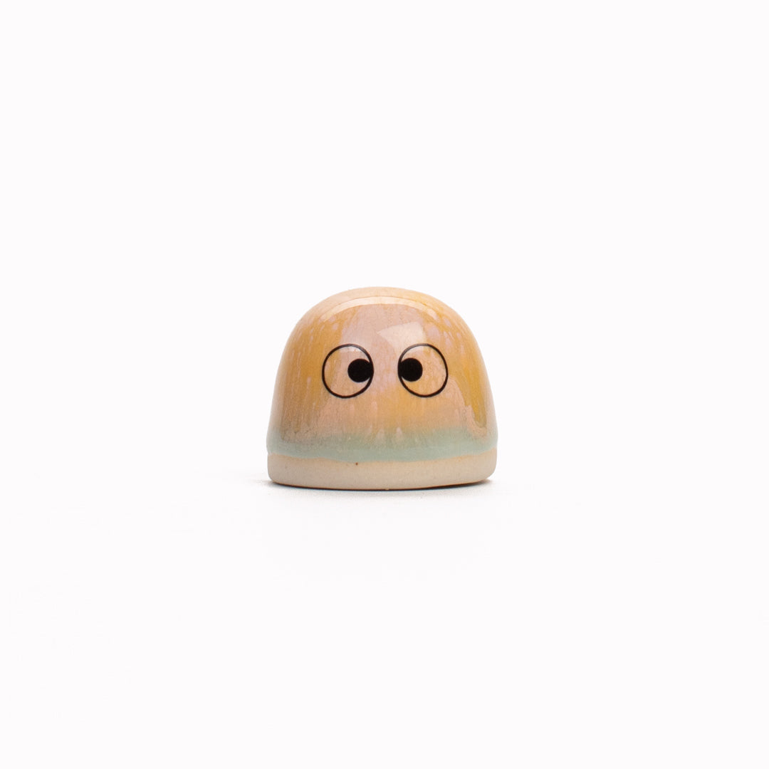 Familia Dot | Ceramic Figurine | Yellows