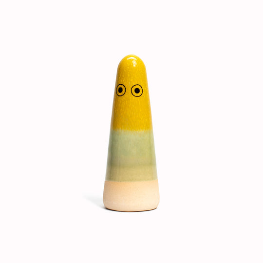 The adorable yellow hued Ghosts provides a contemporary ornamental colour punch and personality to your home decor and also doubles as a ring holder.