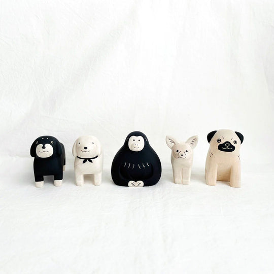 Black Dachshund with friends - Pole Pole Wooden animals from T-Lab