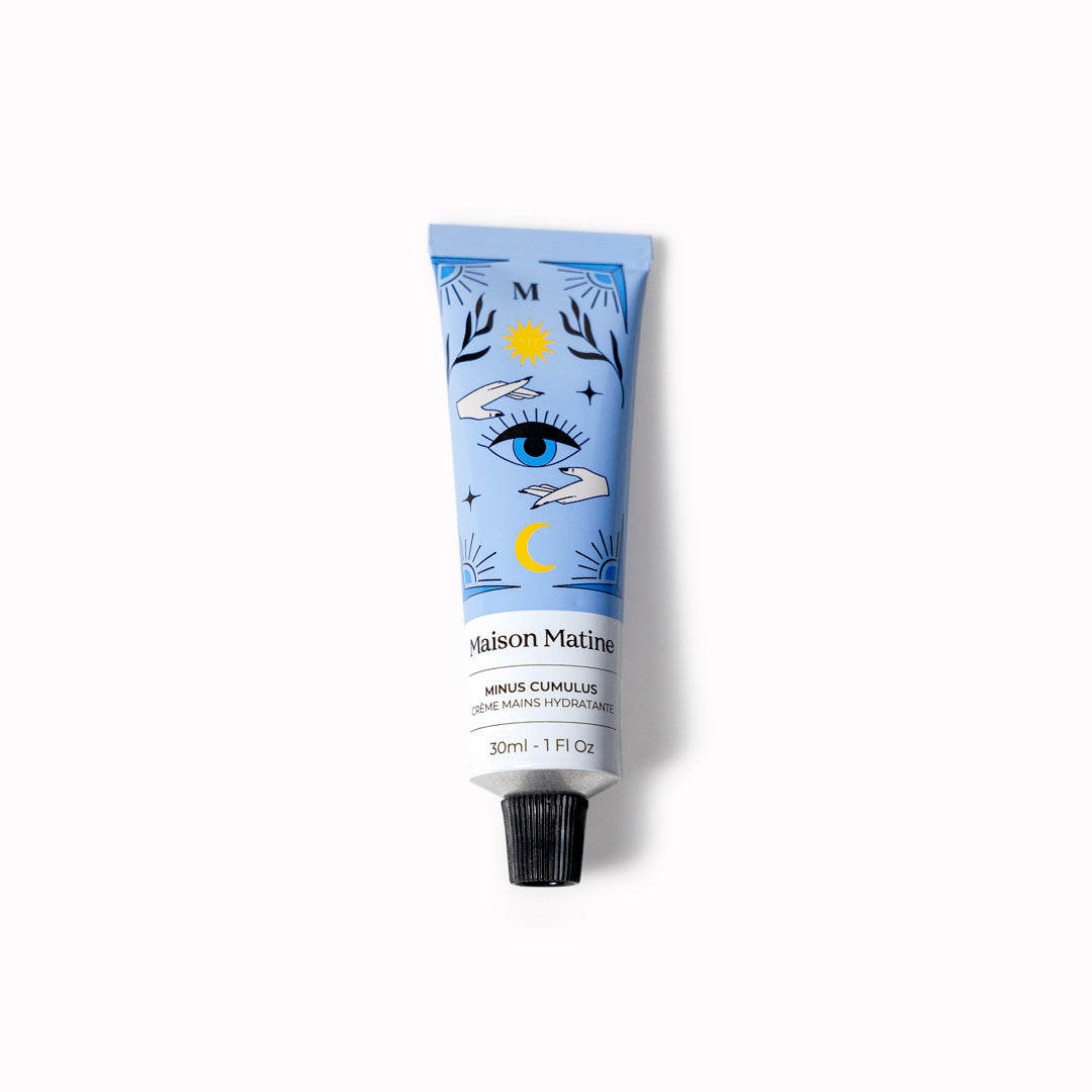 Minus Cumulus moisturising hand cream is made of 96% natural ingredients including coconut oil and aloe vera.