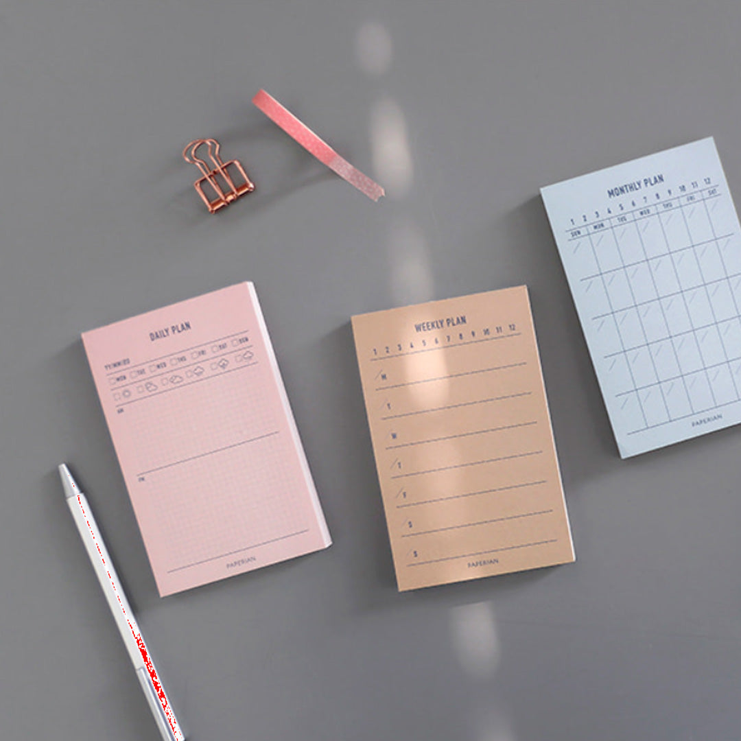 From Paperian's [Make-a-Memo] range - Enhance your note-taking with the Paperian Make-A-Memo Memo pad ''Daily Planner'.&nbsp;