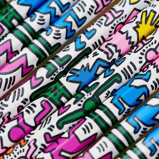 Volume 292 is Blackwing's tribute to Keith Haring. Each pencil features Haring's dancing figures and the 2B balanced graphite.