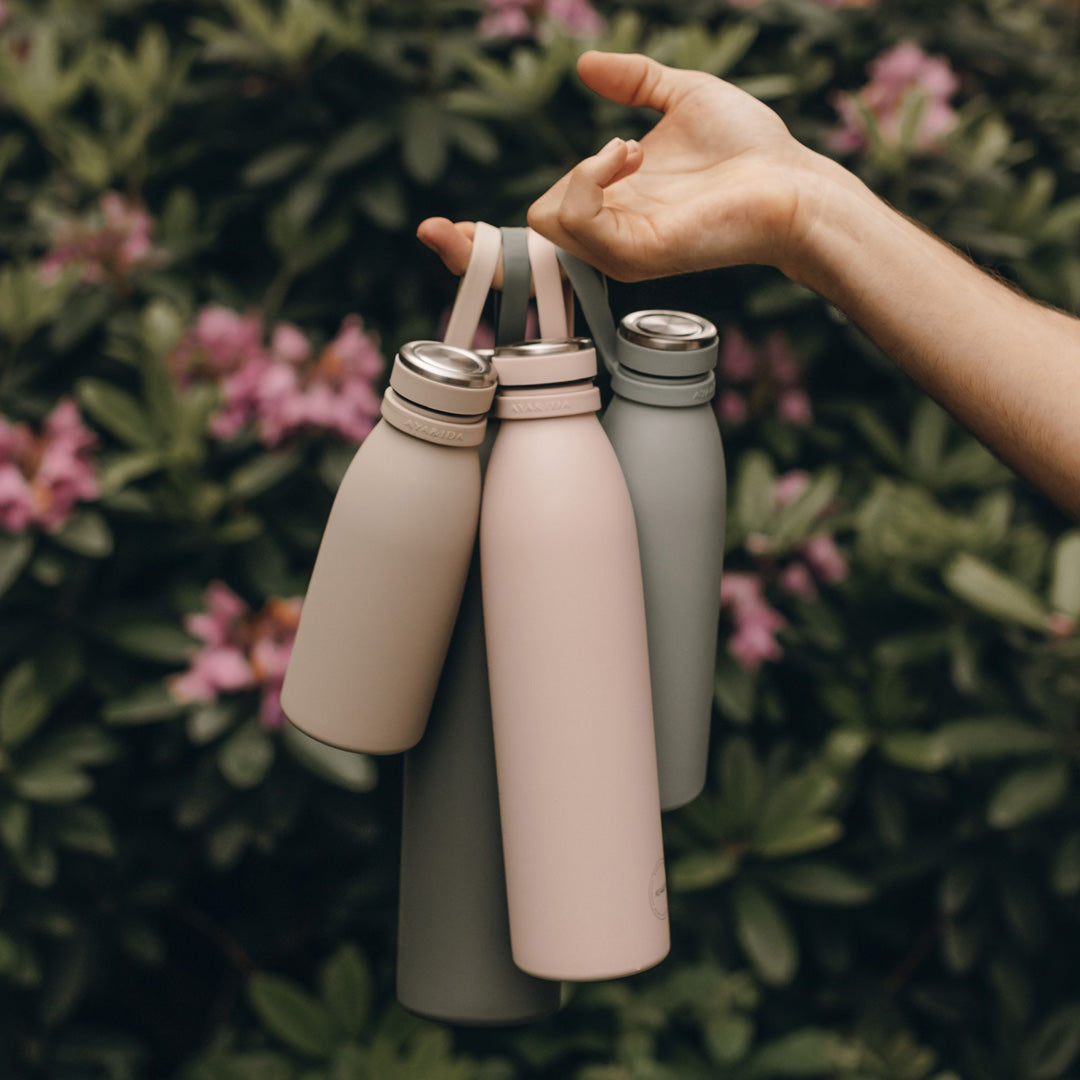 Insulated Flask Collection Lifestyle from AYA&IDA