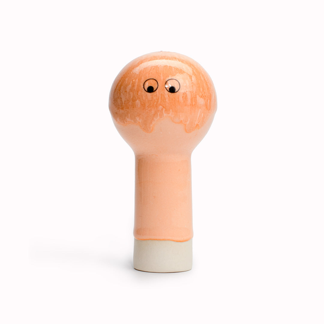 Orange Oni is a balloon headed, hand glazed ceramic figurine created as a close relative of the classic Arhoj Ghost. The Familia is a continuation of the playful decorative object series from Studio Arhoj. 