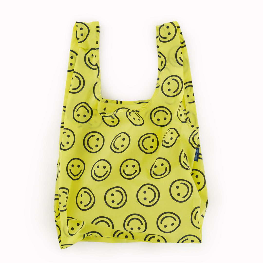 Yellow Happy Reusable shopping bags by Californian maker Baggu made from super strong ripstop nylon to transport pretty much anything, so long as it’s under 20kg. It tucks away into a neat little pouch made from its own handle (to minimise waste)