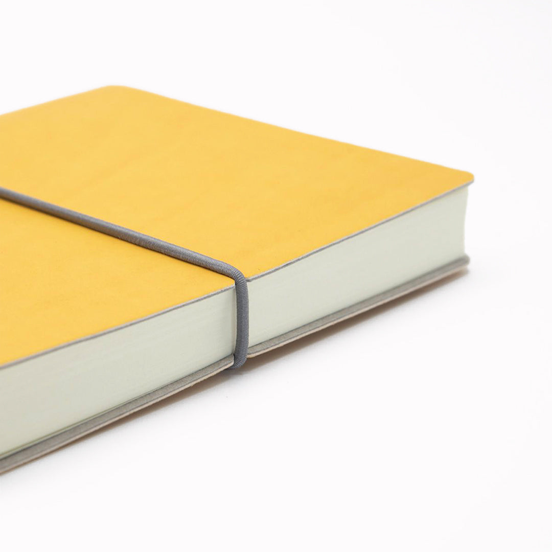 Yellow Classic Notebook from Ciak | Elastic Closure Detail