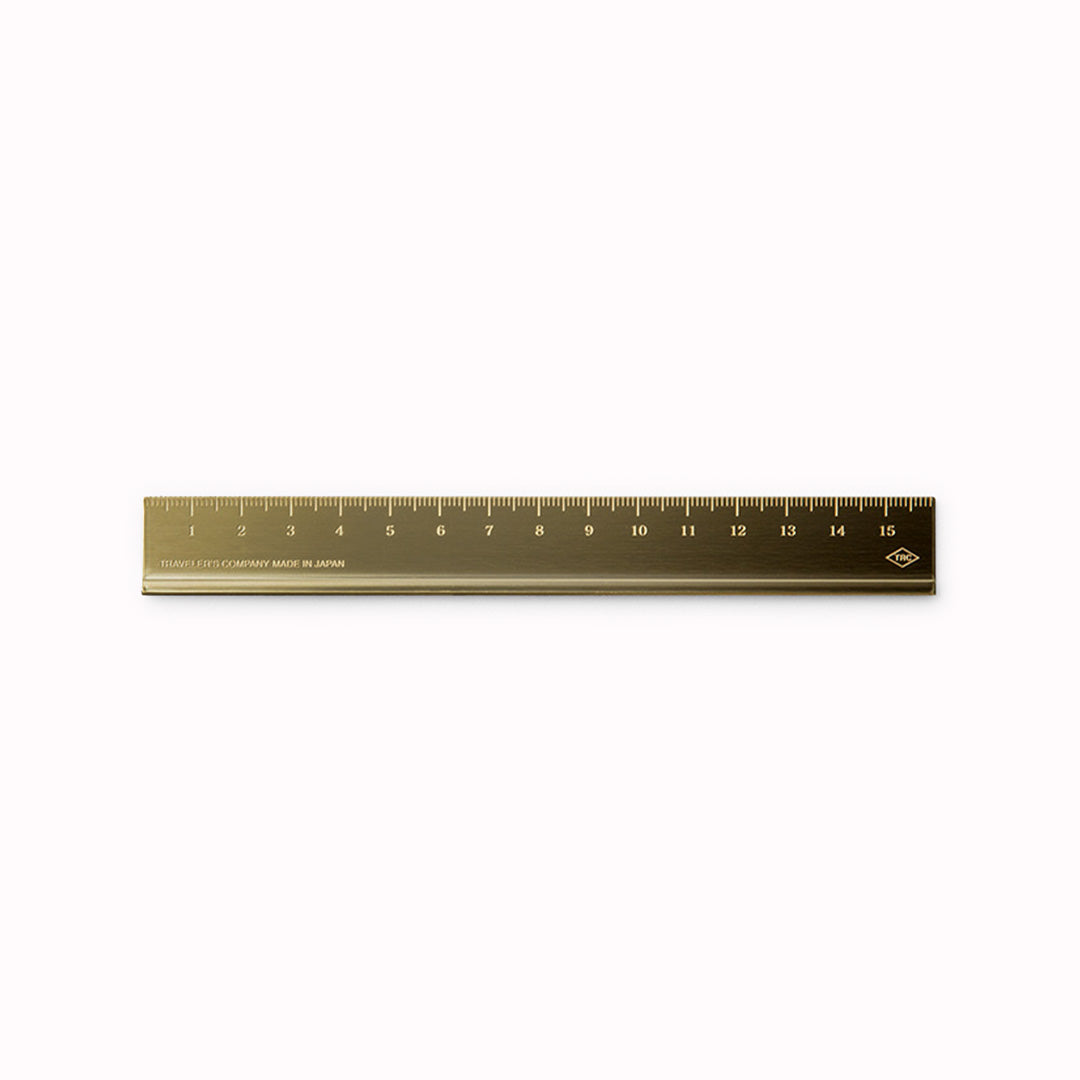 This brass ruler is made in a factory of one of the historic districts of Tokyo. For Japanese and Midori stationery fans in the UK and worldwide