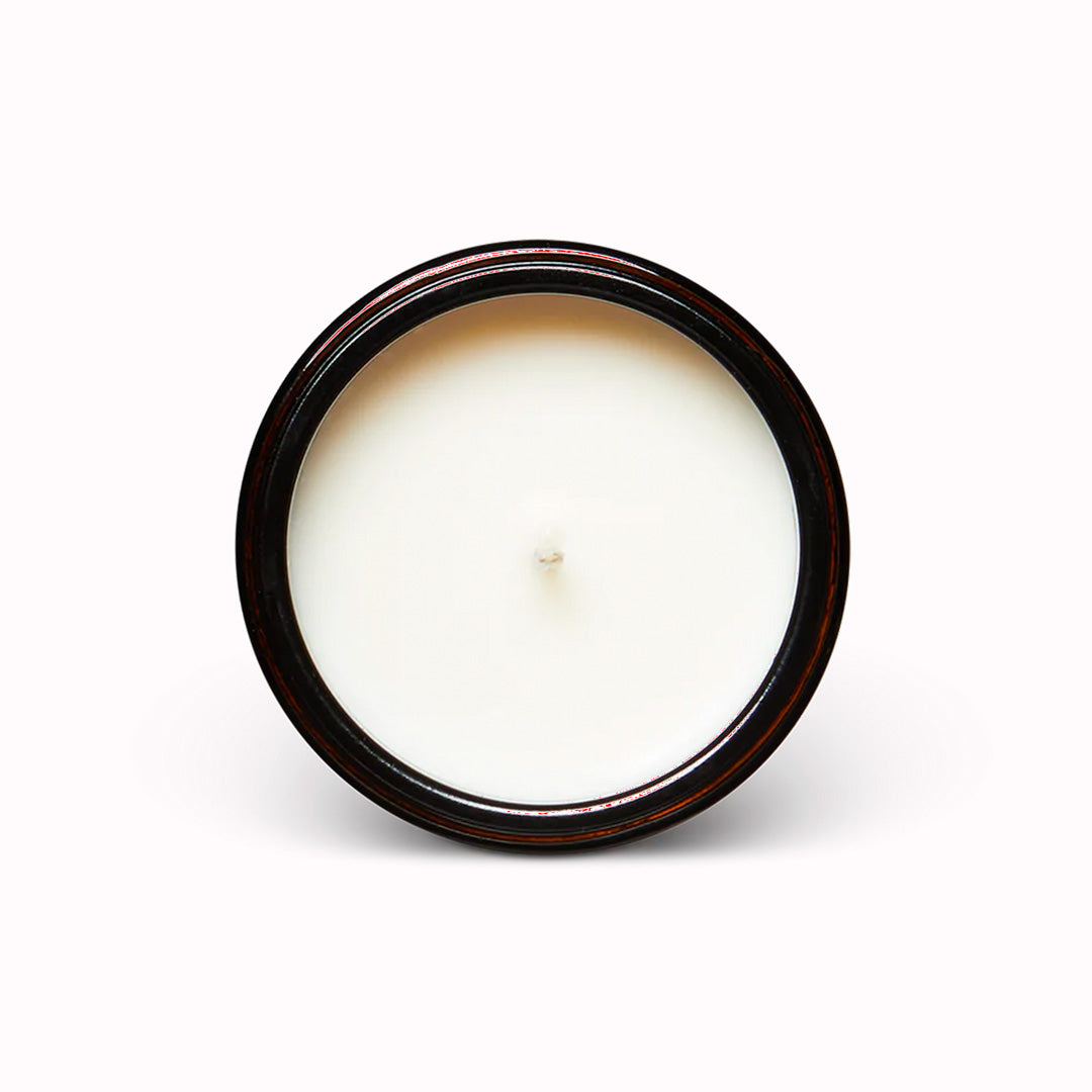 Onsen Candle Detail by Earl of East, An uplifting blend of peppermint, eucalyptus and mandarin, Onsen is inspired by the hot springs of Japan.